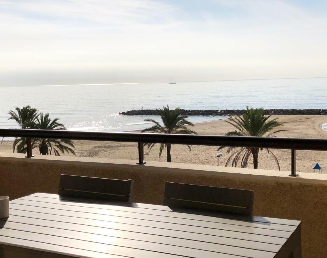 Espectacular Atico Duplex Con Vistas Al Mar Apartment Cunit Exterior photo